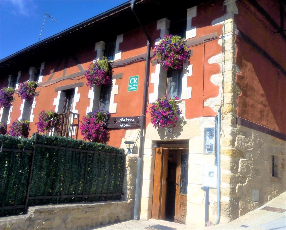 Casa Rural Madera Y Sal Салинас-де-Аньяна Экстерьер фото